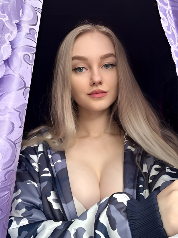 Анна привлекальеная девушка из Лабытнанги цена от 3000 руб