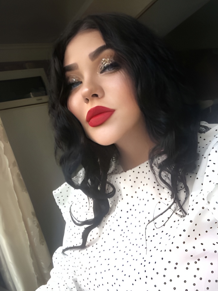 Индивидуалка Лера, доступна для личного знакомства от 10000 руб