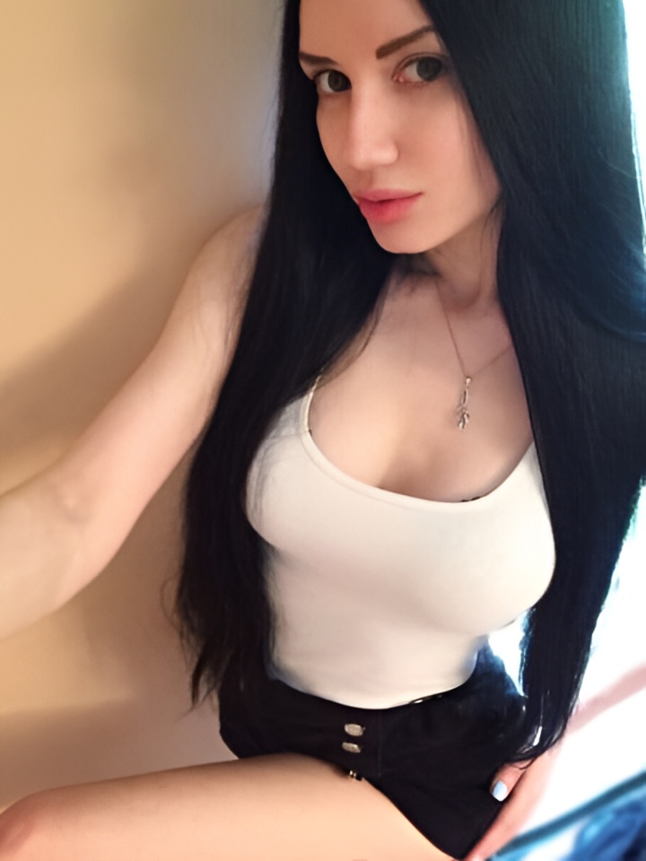 Зоя привлекальеная девушка из Лабытнанги цена от 2000 руб