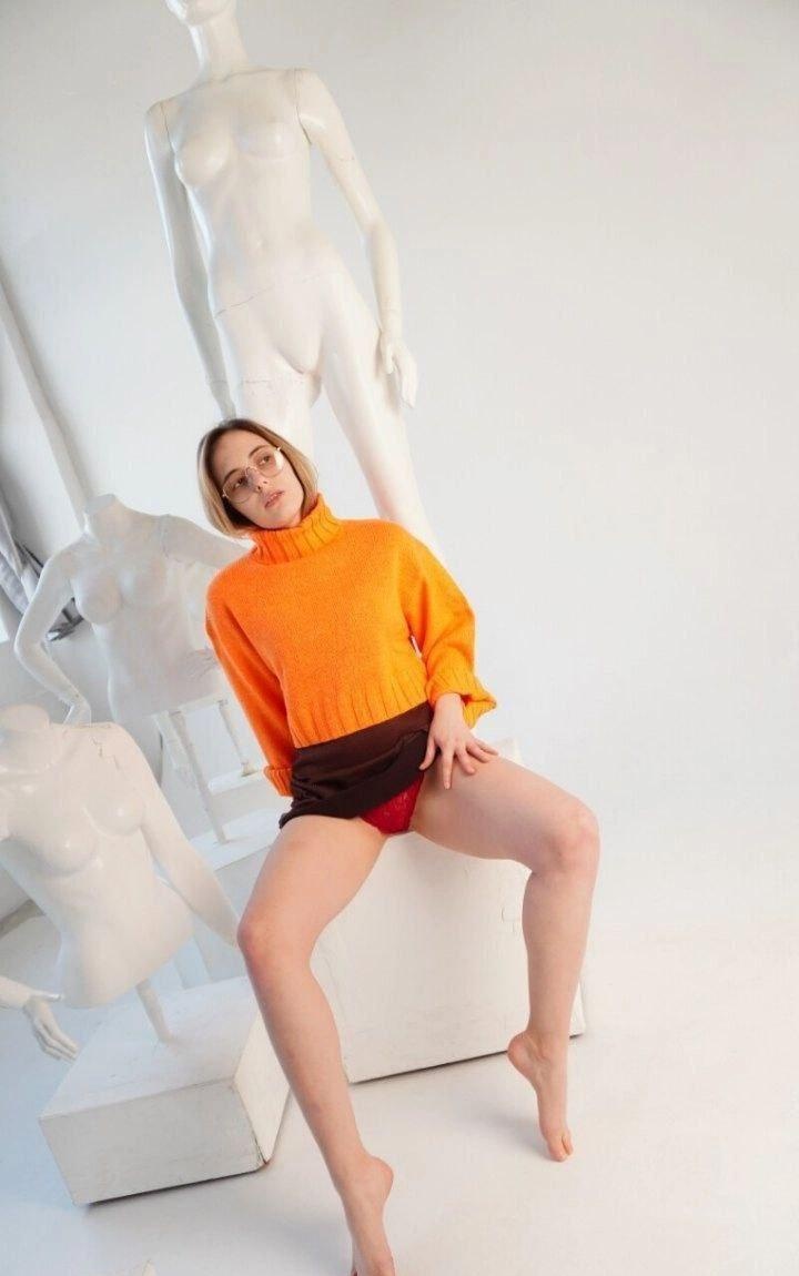 Дашка привлекальеная девушка из Лабытнанги цена от 5000 руб