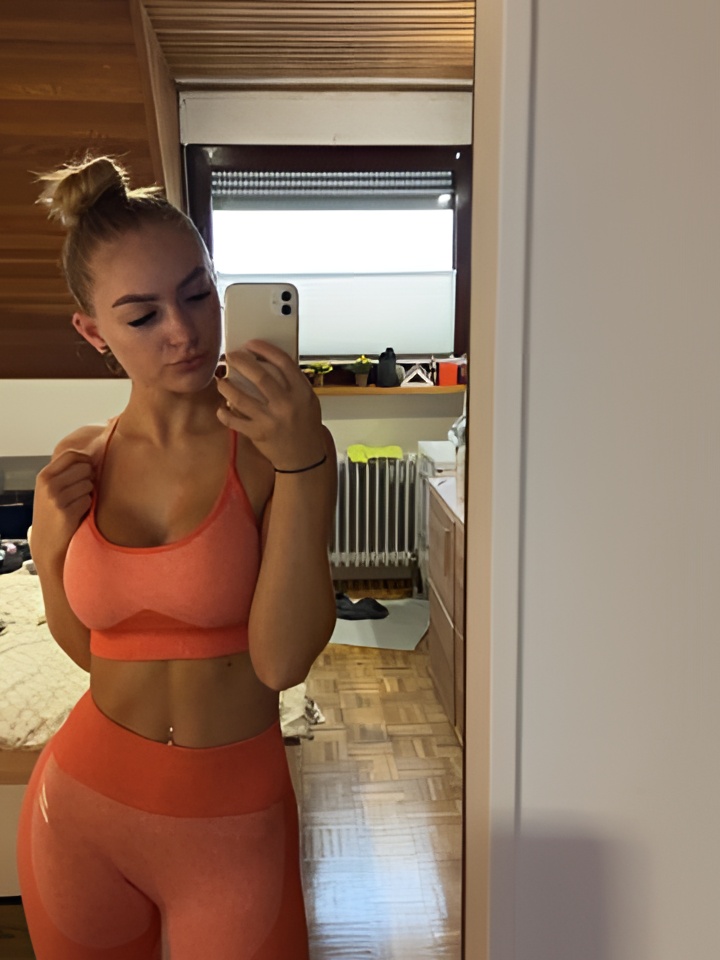 Индивидуалка Майя, доступна для личного знакомства от 5000 руб