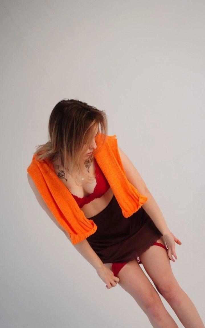 Индивидуалка Дашка, доступна для личного знакомства от 5000 руб