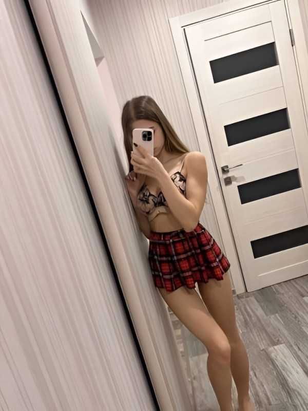 Алла привлекательная девушка из Лабытнанги цена от 5000 руб