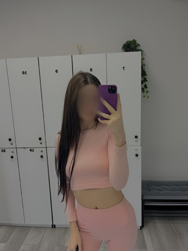 Амалия привлекательная девушка из Лабытнанги цена от 3000 руб