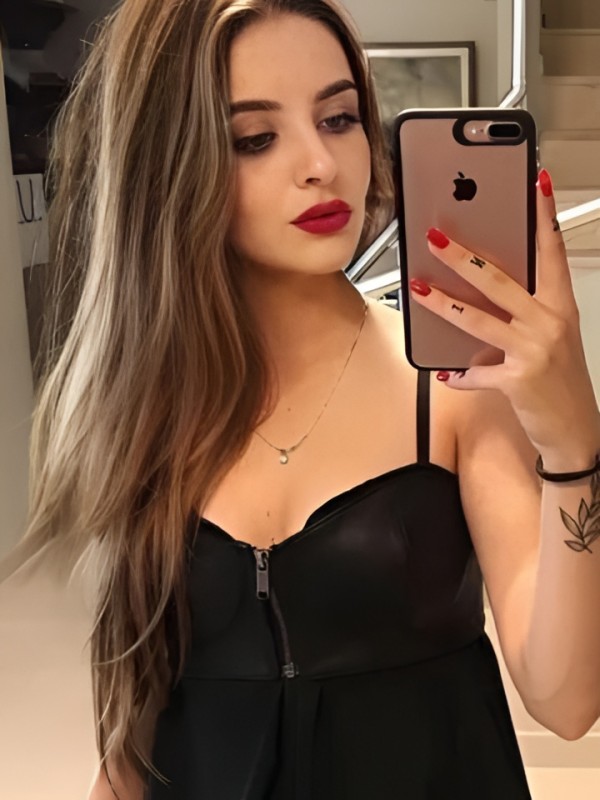 Снежанна привлекательная девушка из Лабытнанги цена от 2000 руб