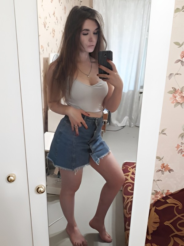 Викуся привлекательная девушка из Лабытнанги цена от 4000 руб