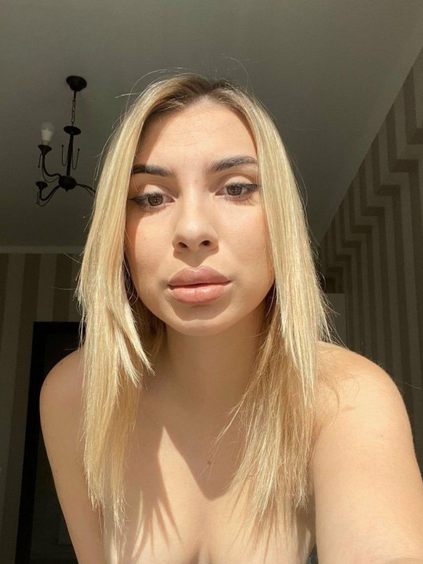 Катька привлекательная девушка из Лабытнанги цена от 6000 руб