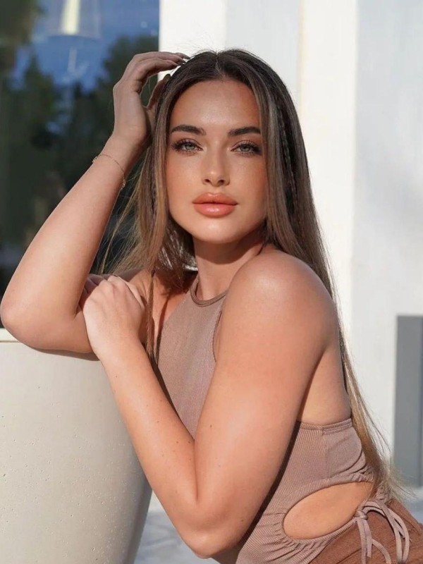 Алла привлекательная девушка из Лабытнанги цена от 4000 руб